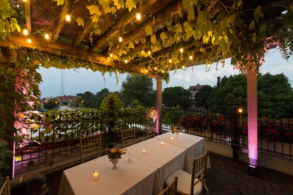 Bring the Outdoors into Your Wedding Venue