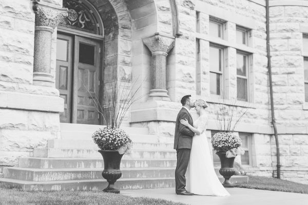 Waukesha-Historic-Courthouse-Wedding-Shaunae-Teske-Photography-58